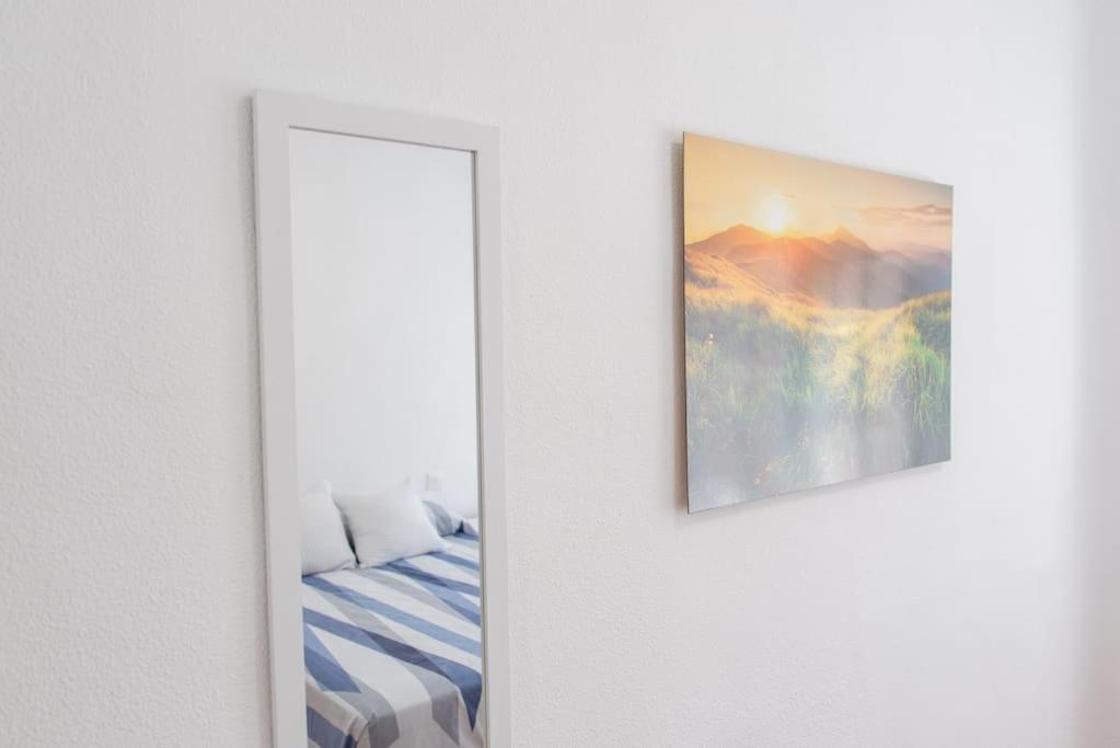 Apartamento Alexa, A 800Mts Catedral Wifi Smart Tv Murcia Exterior photo